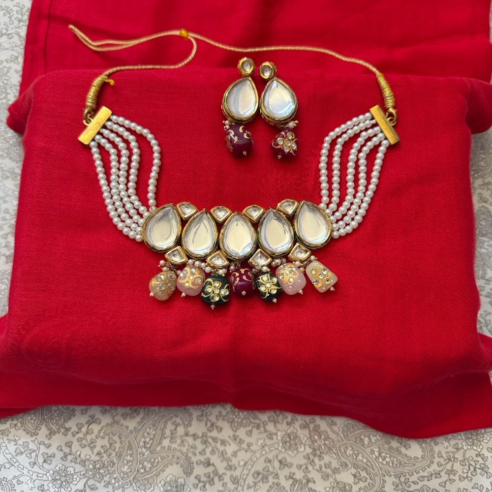 Elegant Gold and Red Jewelry Set